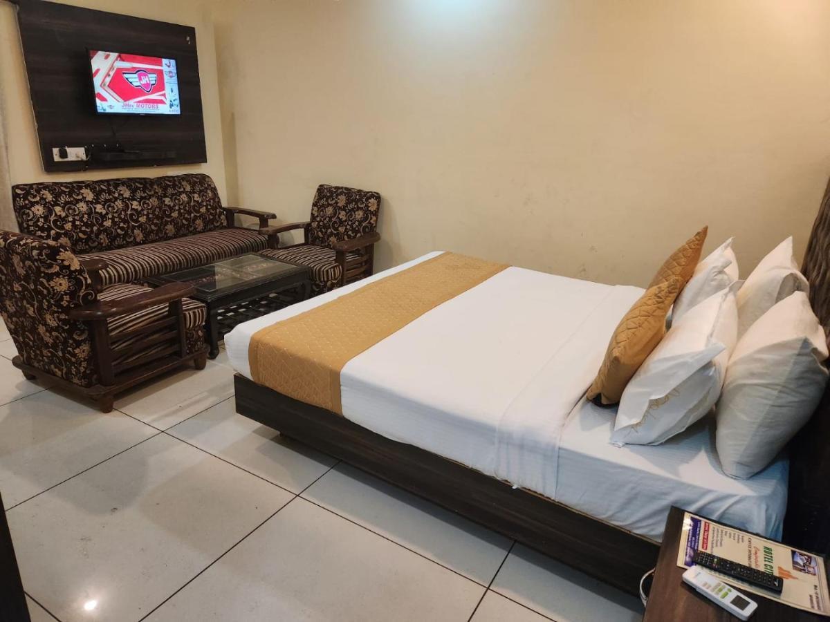 Hotel City Lite Delhi Nuova Delhi Esterno foto