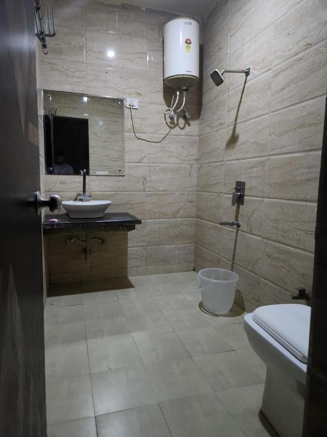 Hotel City Lite Delhi Nuova Delhi Esterno foto